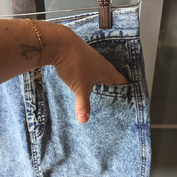 Vintage Acid Wash Denim Skirt in Blue and Gray - Picture 7 of 14